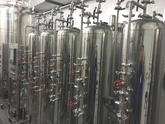 純水機(jī)現(xiàn)場圖